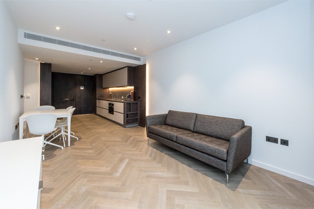 Flat To Rent In Ambrose House 19 Circus Road West London Sw11